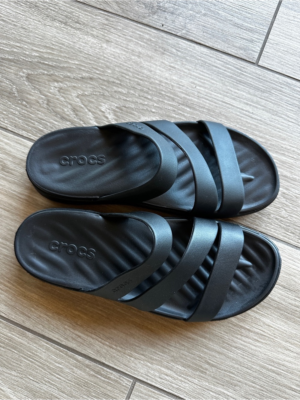 NWT Crocs Getaway Strappy Slides Sandals Size 9 - Picture 5 of 9